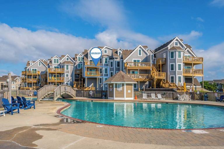 Condo  Duck
