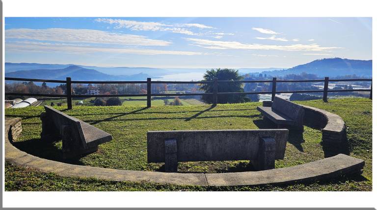 Ferienhaus mit Hund in Nebbiuno, Lesa f&uuml;r max. 3 Personen