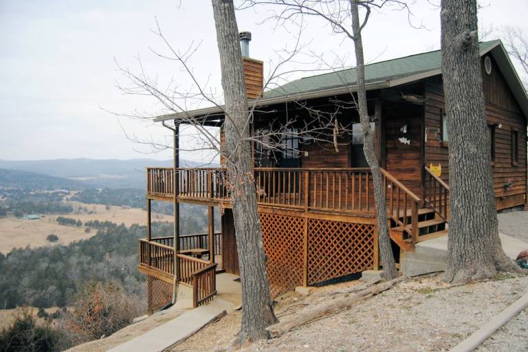 Cabin Eureka Springs