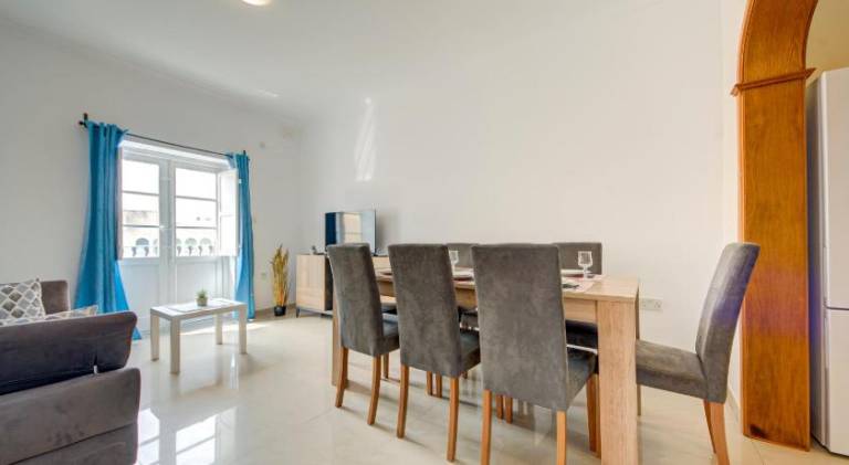 Family-friendly charming rental apartment with jacuzzi & terrace | Next to the beach | Good for workation | Pet-friendly — photo 5