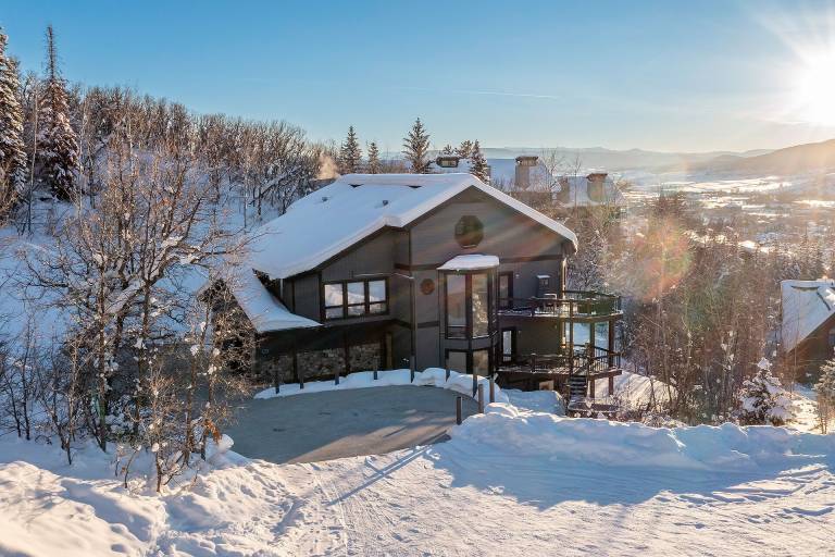 Pet Friendly Vacation Rentals in Steamboat Springs from 93 HomeToGo