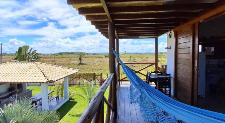Vacation home with pool | Pets are welcome — photo 3