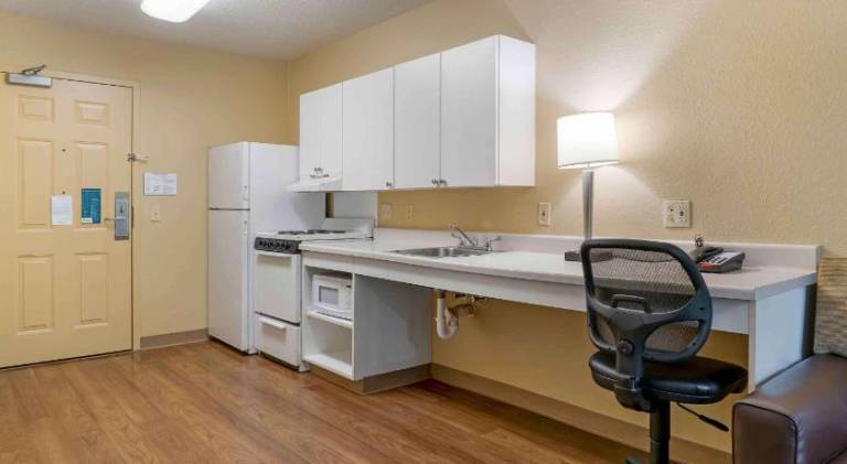 Extended Stay America Suites - Detroit - Novi - Orchard Hill Place — photo 5