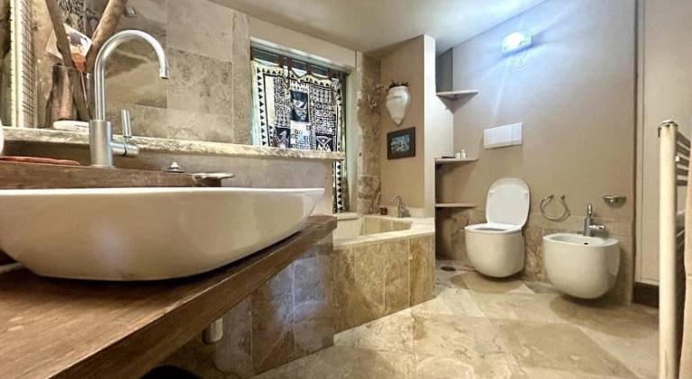 Villa with pool — photo 2