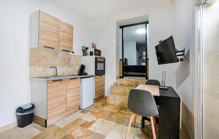 Appartement Jonquières-Saint-Vincent