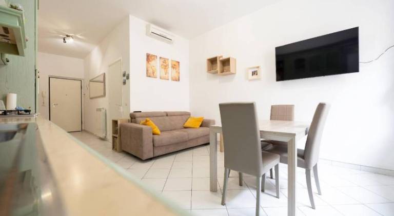 Apartment with 1 room for 4 persons in Grottammare