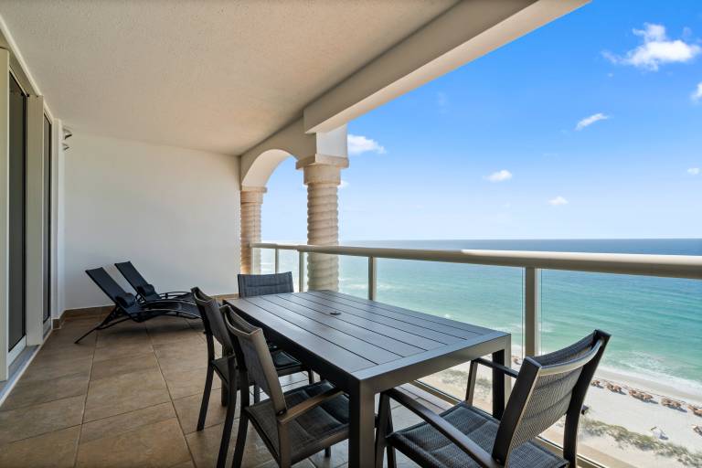Condo  Gulf Breeze