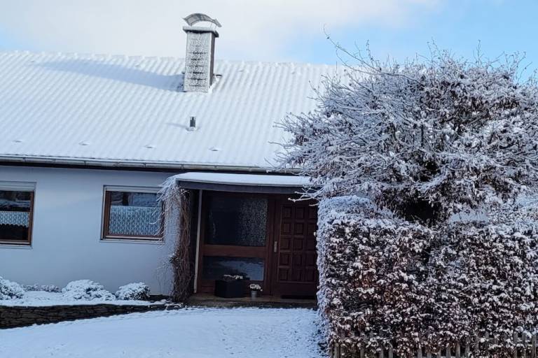 House with garden, terrace & grill — photo 2
