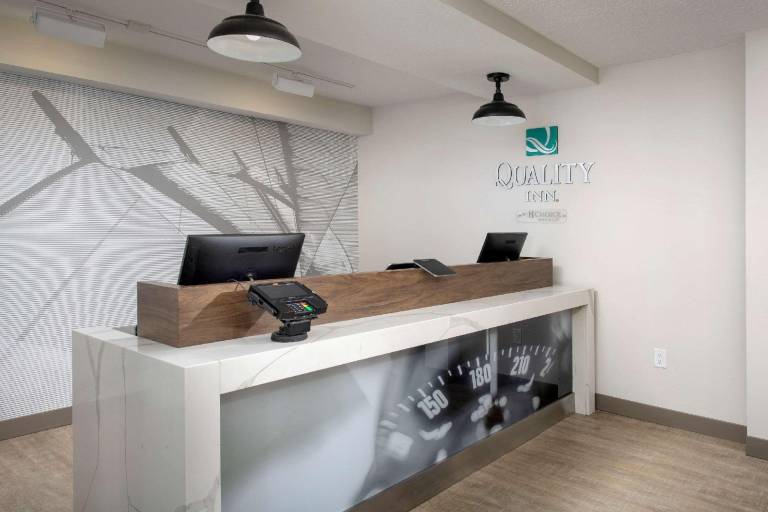 Quality Inn Atlantic Beach-Mayo Clinic Jax Area — photo 4