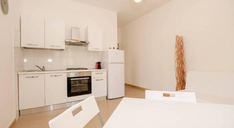 Rental apartment with pool — photo 5