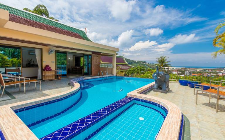 Villa Karon