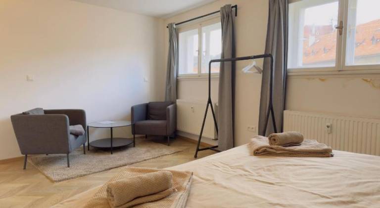 Holiday apartment with garden & patio — photo 4