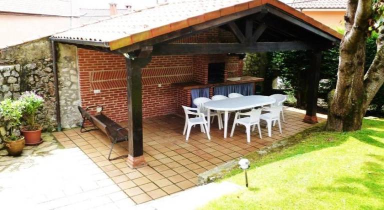 House with yard, grill & terrace — photo 5