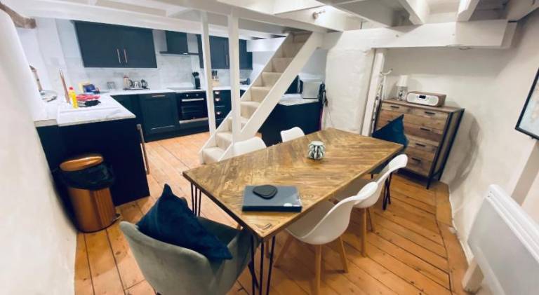 Vacation home with 3 rooms for 6 persons in Looe