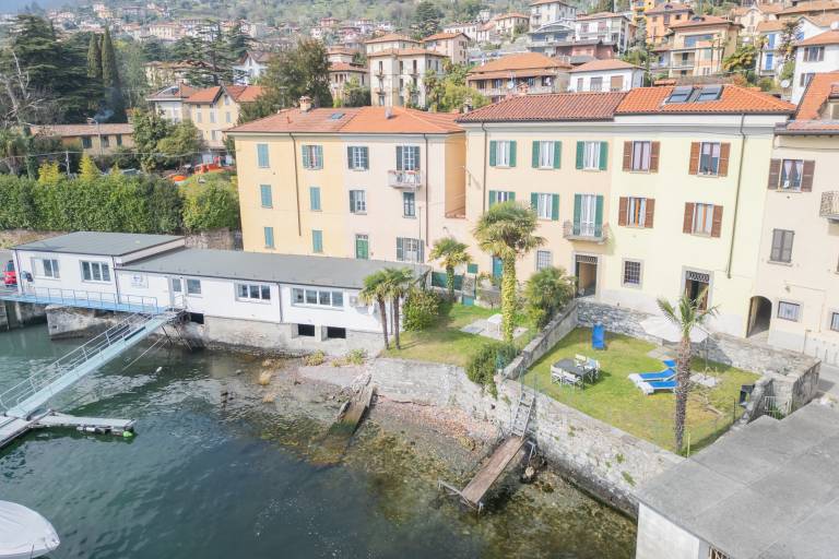 Ferienwohnung mit Hund in Azzano, Mezzegra für max. 2 Personen Ferienwohnung mit Hund in Azzano, Mezzegra für max. 2 Personen