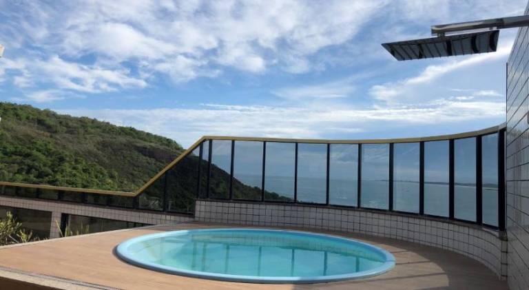 Holiday apartment with hot tub & pool — photo 2