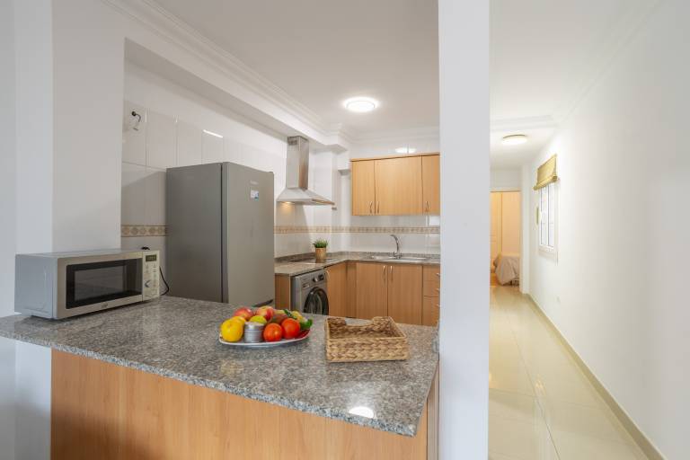 Apartment with patio | Sea view — photo 3