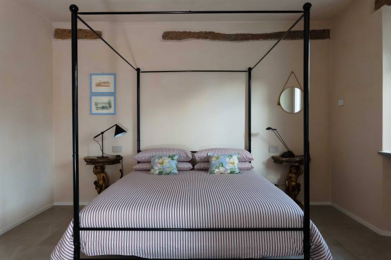 Family-oriented ample holiday apartment with barbeque, private pool & terrace | Garden view | Pets are welcome — photo 4
