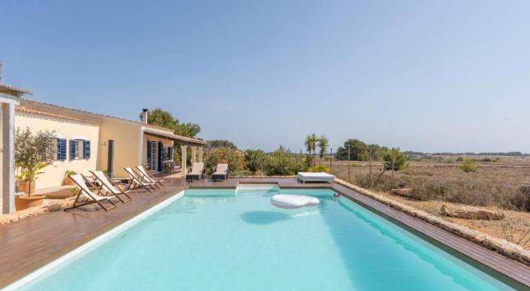 180 m&sup2; Ferienhaus