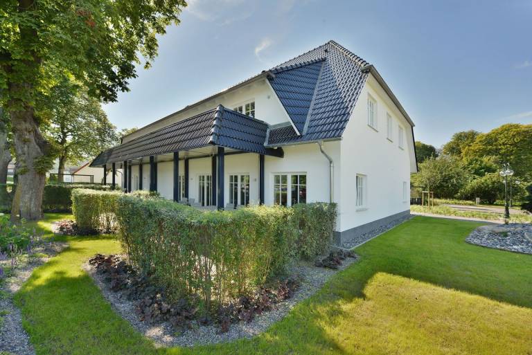 Ferienwohnung mit moderner Ausstattung, Terrasse und Meerblick in Ralswiek — photo 4