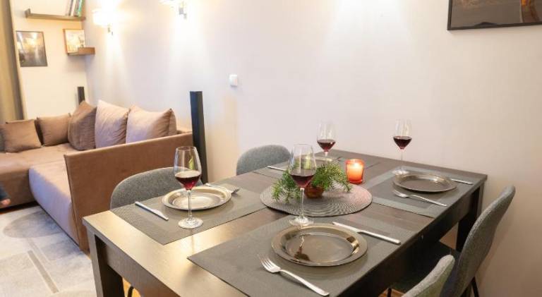 Hygge Oasis for family with free parking and wi fi — photo 4