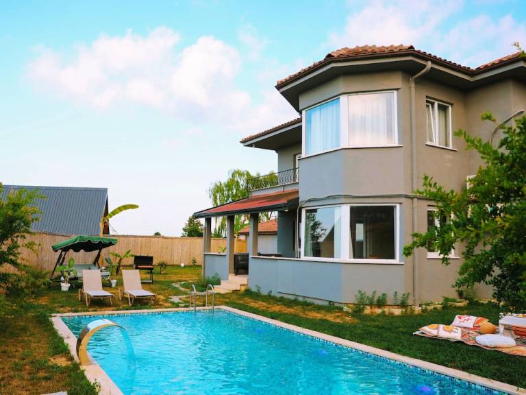 Vakantiepark Uzunkum Mahallesi