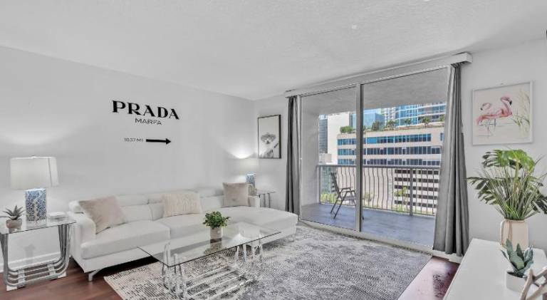 Amazing 1 Bed in Brickell key With FREE PKG — photo 3