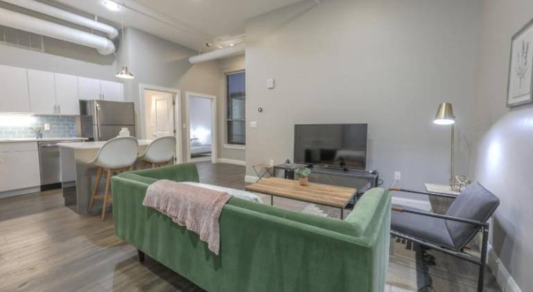 Apartment | Near Faneuil Hall | Suitable for remote work — photo 4