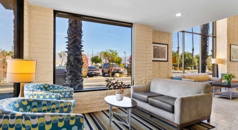 Best Western Date Tree Hotel — photo 2