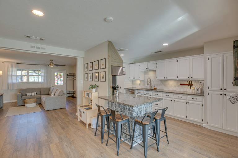 Game Room & Fire Pit Family Friendly Aubrey Home