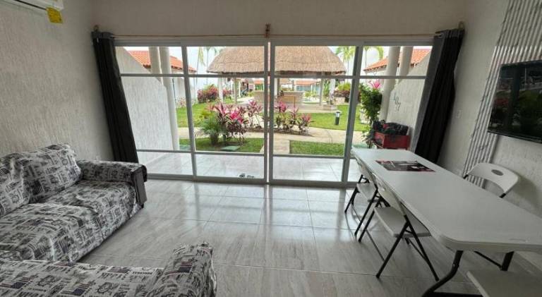 Wonderful vacation home with pool | Pets allowed — photo 2
