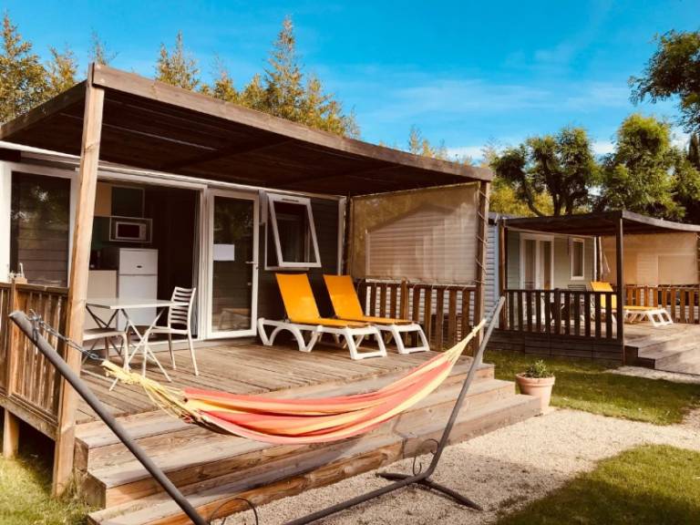 Camping with terrace & pool | Dogs allowed — photo 3