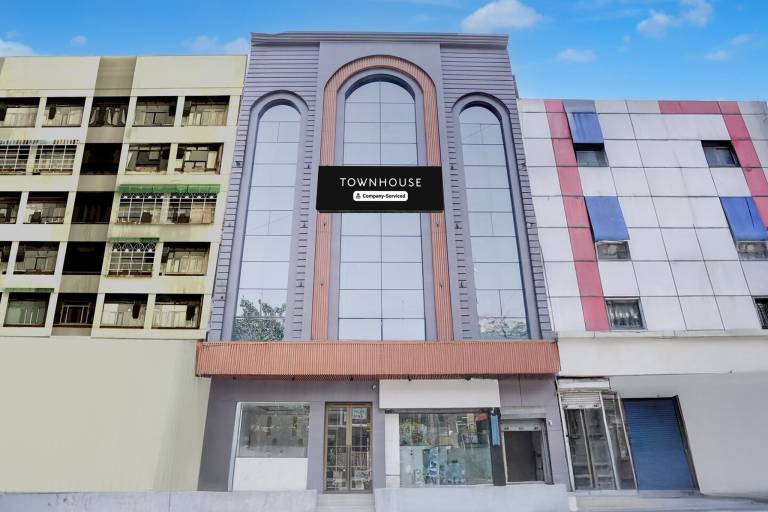 Super Townhouse Karol Bagh Formerly Hotel Unistar