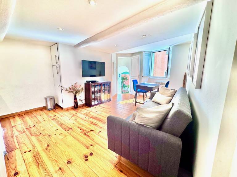 Holiday apartment | Next to Castle Hill — photo 4