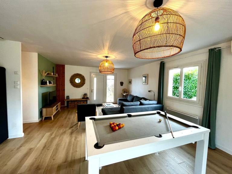 House  Sanguinet