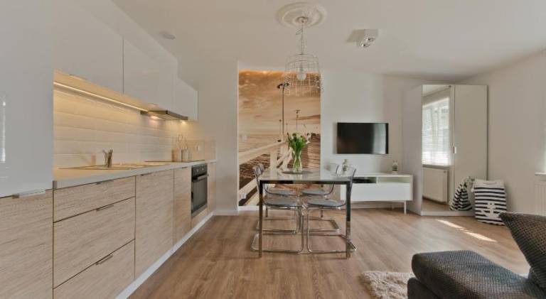 Rental apartment with patio — photo 2
