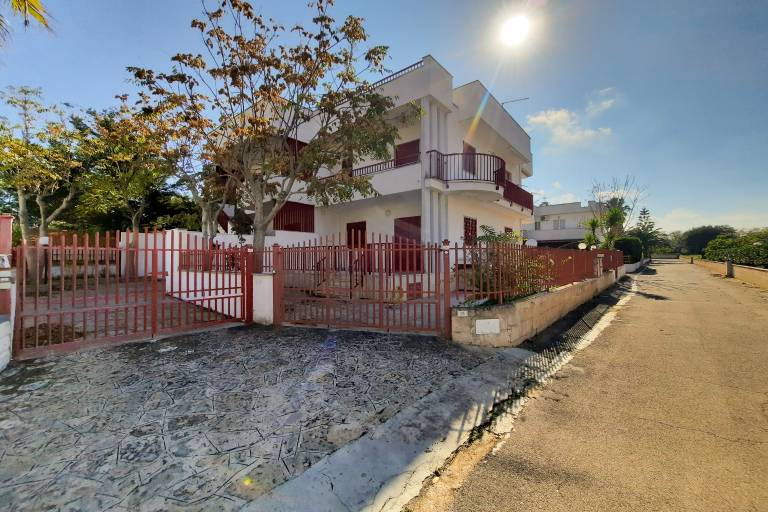 Apartment with 2 rooms for 5 persons — photo 2