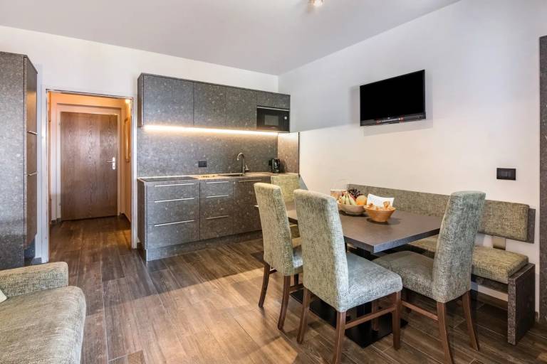 Apartment 'Martellerhof - Omis Pennhaus Small' with Sea View, Shared Terrace and Wi-Fi — photo 4
