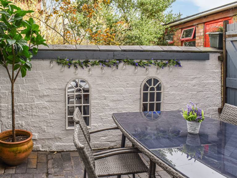 Cottage  Cheddleton