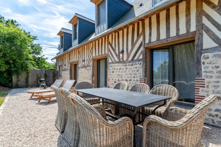 Vacation home with private pool, barbeque & terrace | Suitable for remote work — photo 4