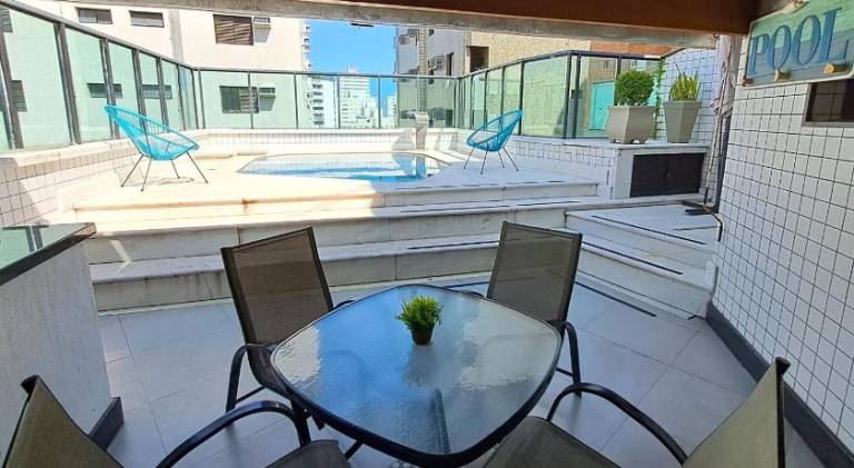 Holiday apartment with pool — photo 4