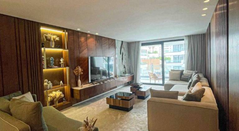 Rental apartment with pool in Tangier