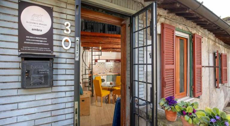 Rental apartment with 2 rooms for 4 persons — photo 3