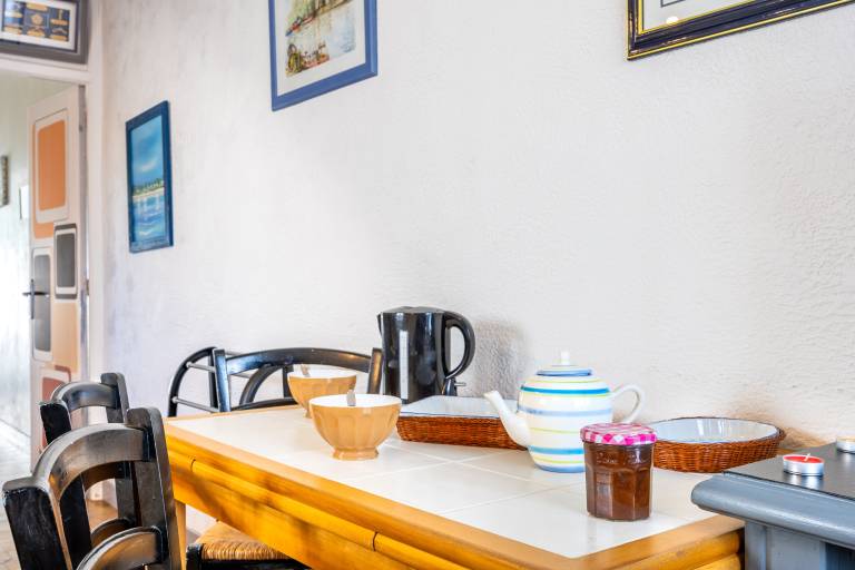 Holiday Home 'Maison Vacances La Terrière' with Shared Terrace, Private Garden and Wi-Fi — photo 5