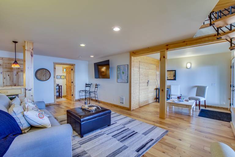 Hat Island Home w/ Stunning View & Wraparound Deck — photo 5