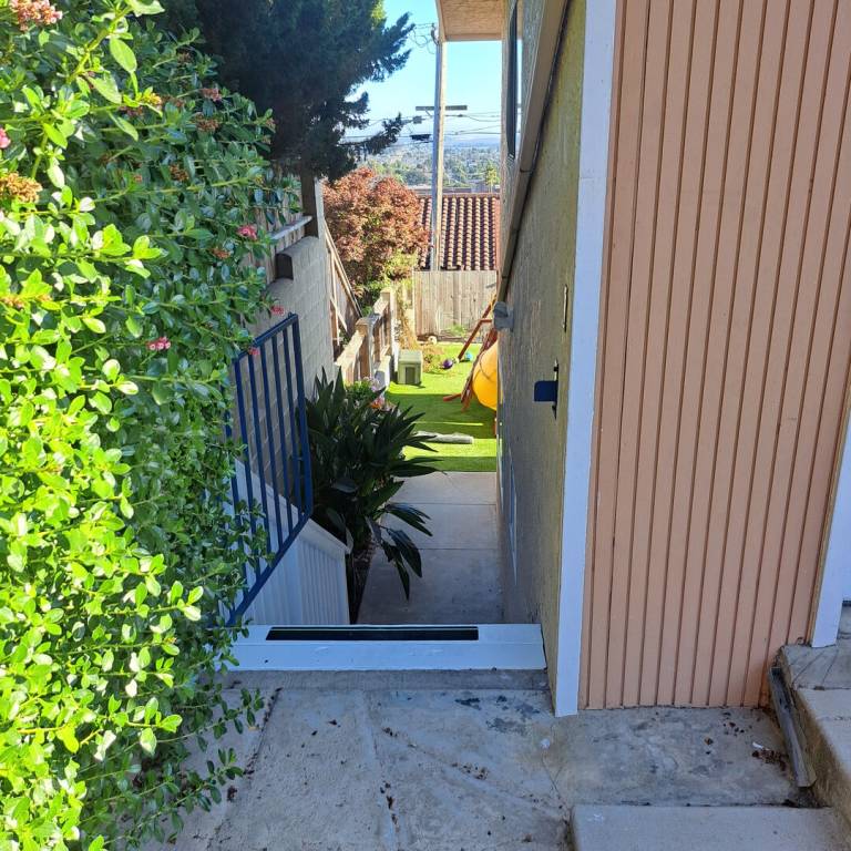 Child-friendly nice vacation home with yard | Pets are welcome — photo 2