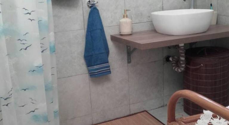 House with 2 rooms for 4 persons — photo 2