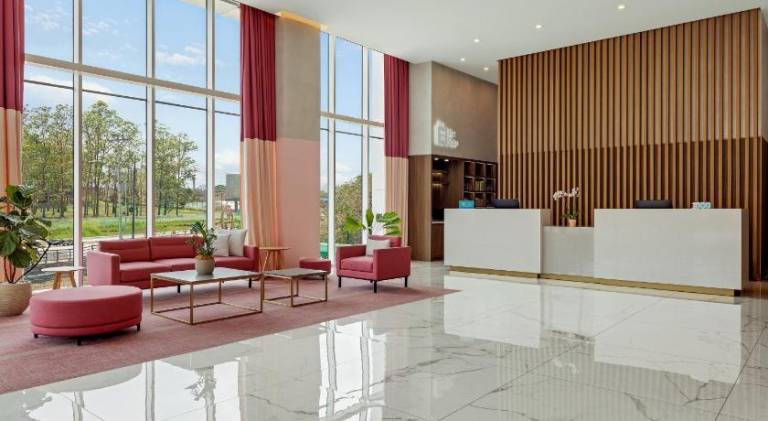 Hilton Garden Inn San Jose Airport City Mall — photo 2