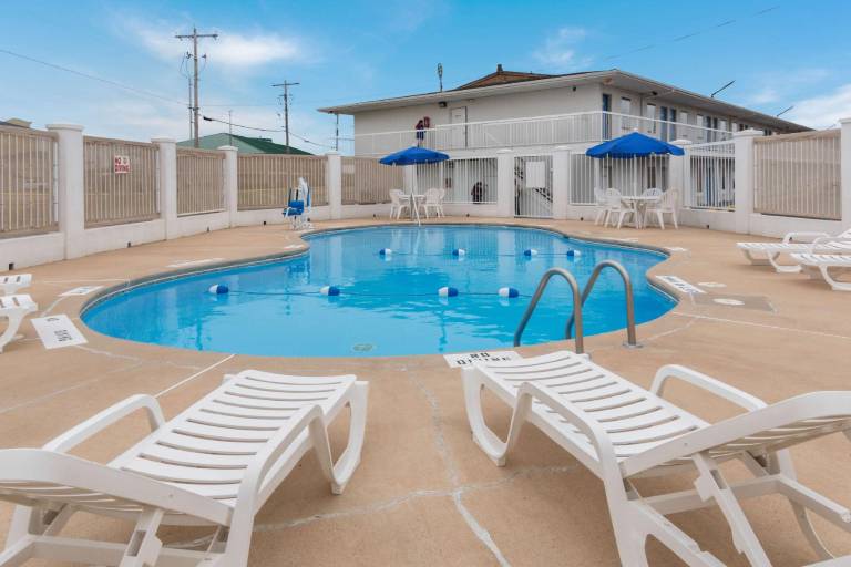 Motel 6 Abilene, TX - East — photo 2