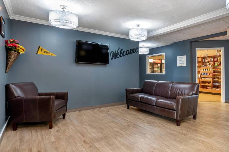 MainStay Suites Emporia — photo 5